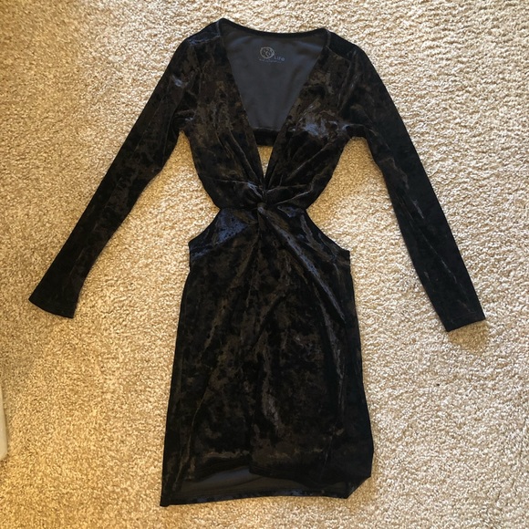 Blue Life Black Velvet Cutout Dress Size Small - Picture 3 of 7